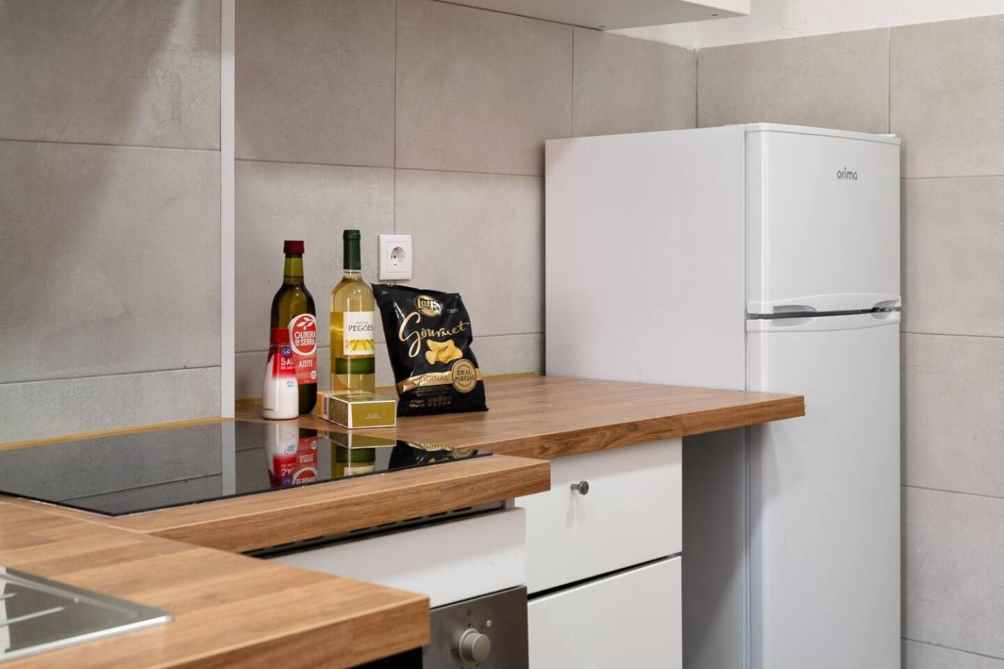 Spacious 5 Bedroom - River Views Apartamento Lisboa