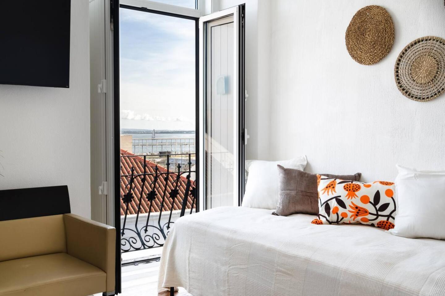 Apartment Spacious 5 Bedroom - River Views